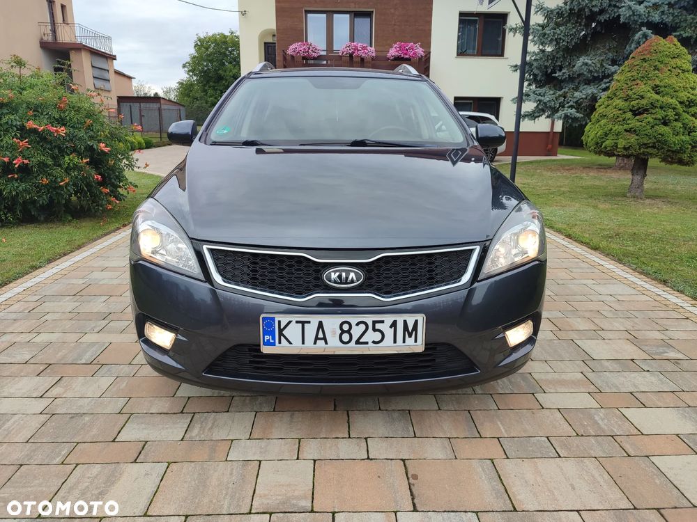 Kia Ceed 1.4 Comfort + - 14