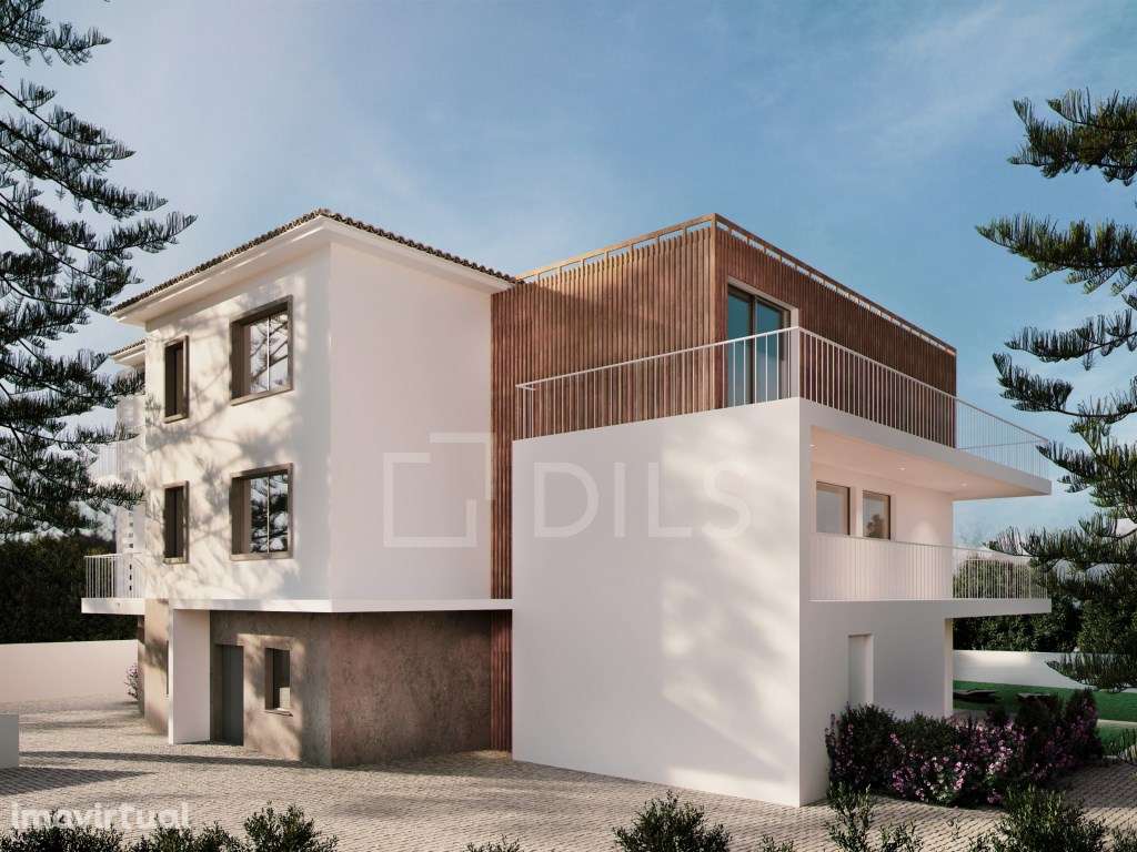 Apartamento T4 Duplex com piscina e jardim, junto à Praia de Carcav... - Grande imagem: 2/21