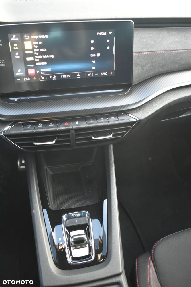 Skoda Octavia 2.0 TDI RS DSG - 8