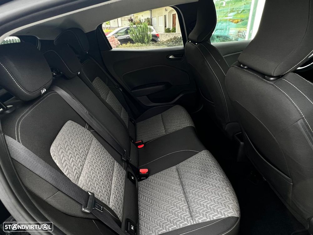 Renault Clio 1.0 TCe Evolution Bi-Fuel - 17