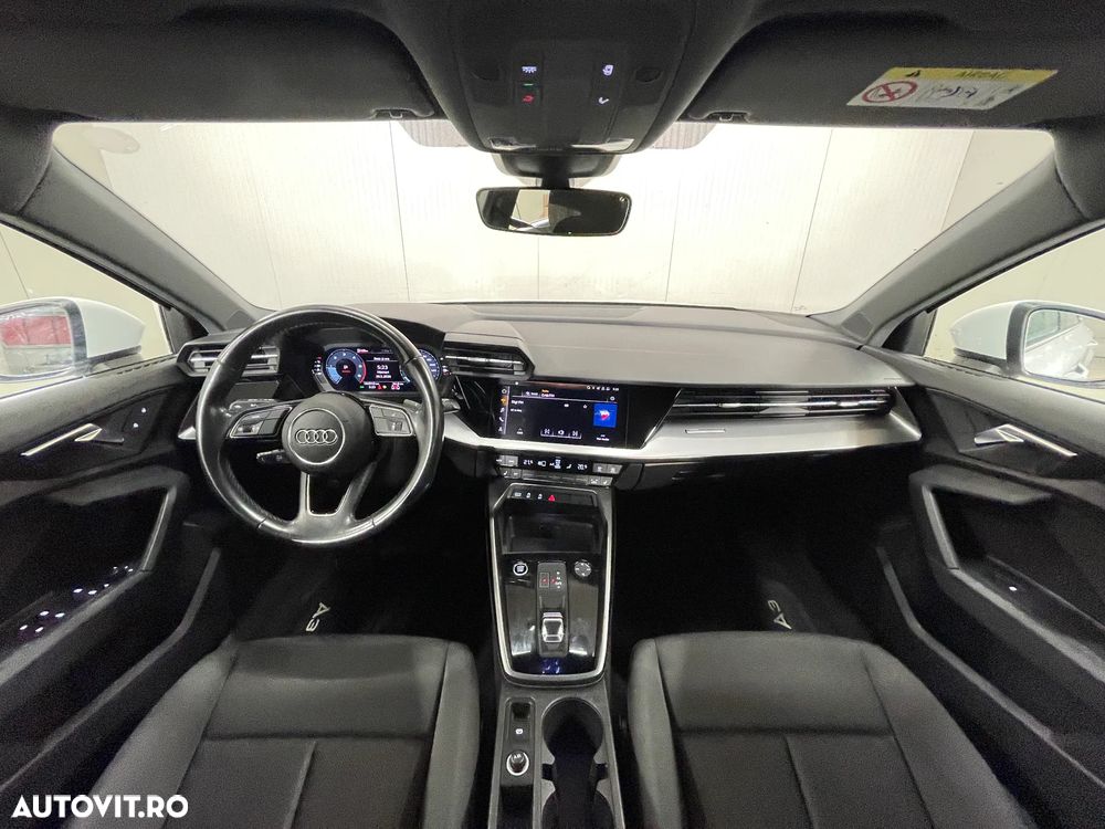Audi A3 2.0 TDI S tronic Design - 8