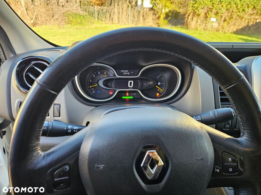 Renault Trafic - 17