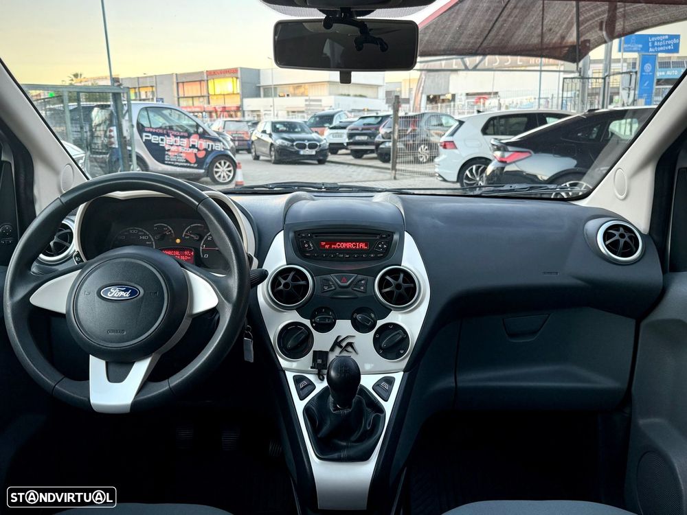Ford KA 1.2 Titanium - 11