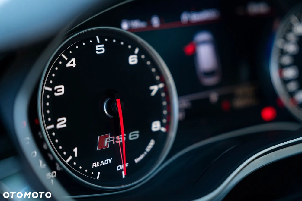 Audi RS6 - 18