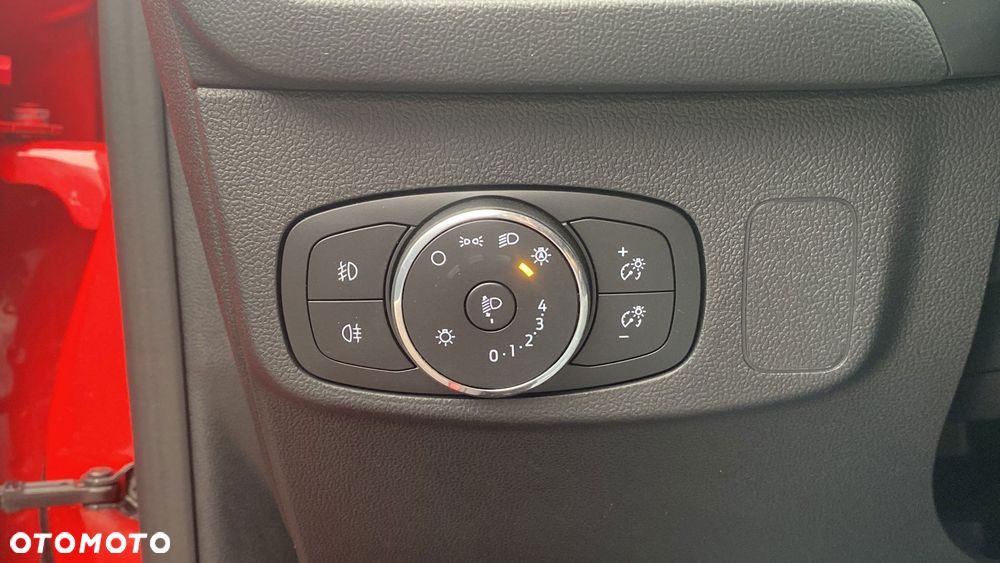 Ford Focus 1.0 EcoBoost mHEV Titanium X - 23