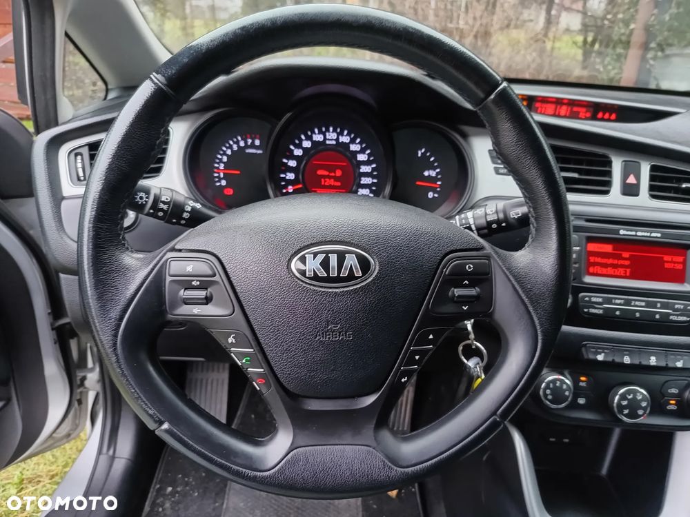 Kia Ceed - 18