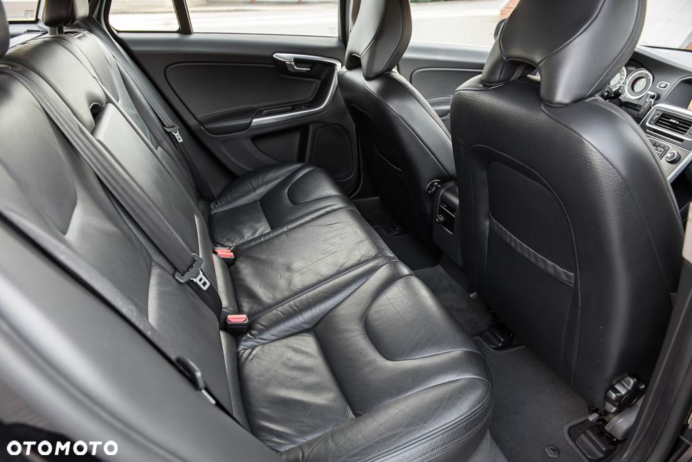 Volvo V60 - 28