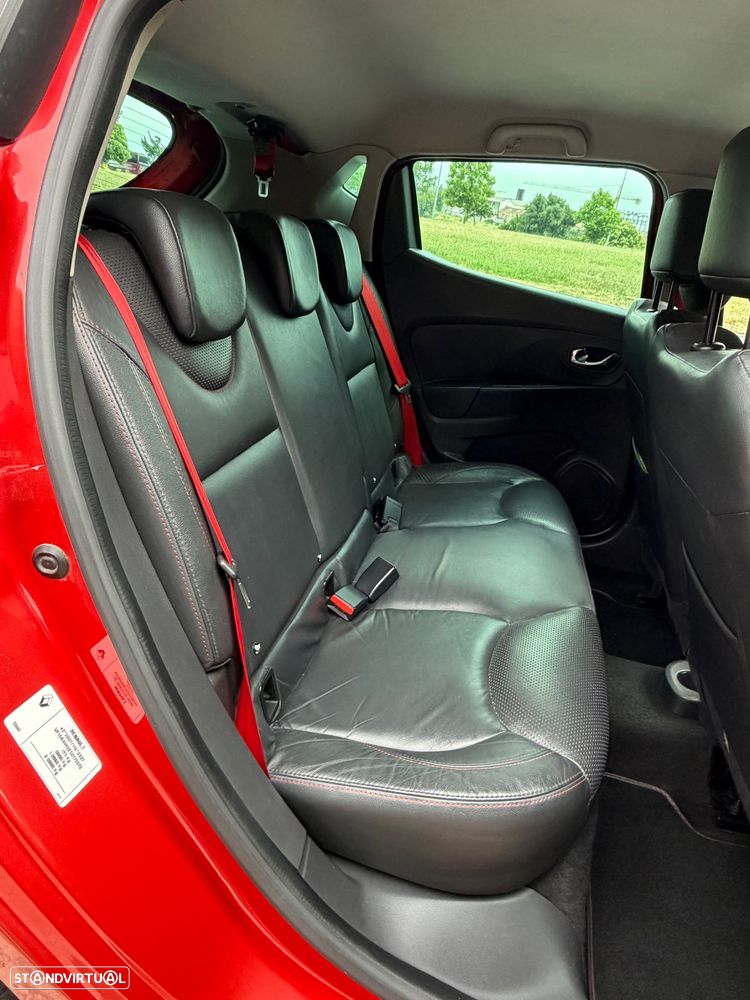 Renault Clio 1.6 T RS EDC - 13