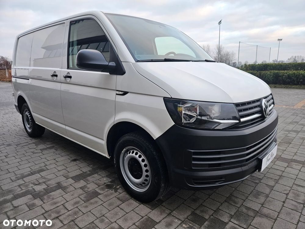 Volkswagen Transporter T6 - 25