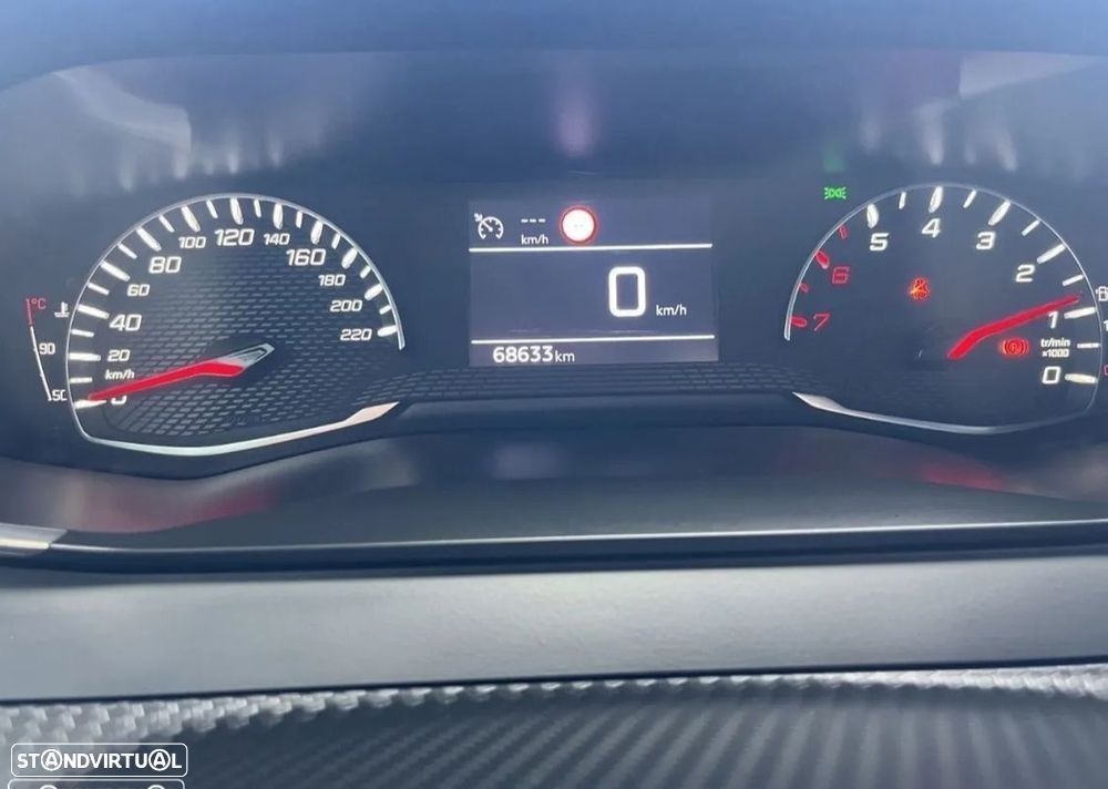 Peugeot 2008 1.2 PureTech Active - 15