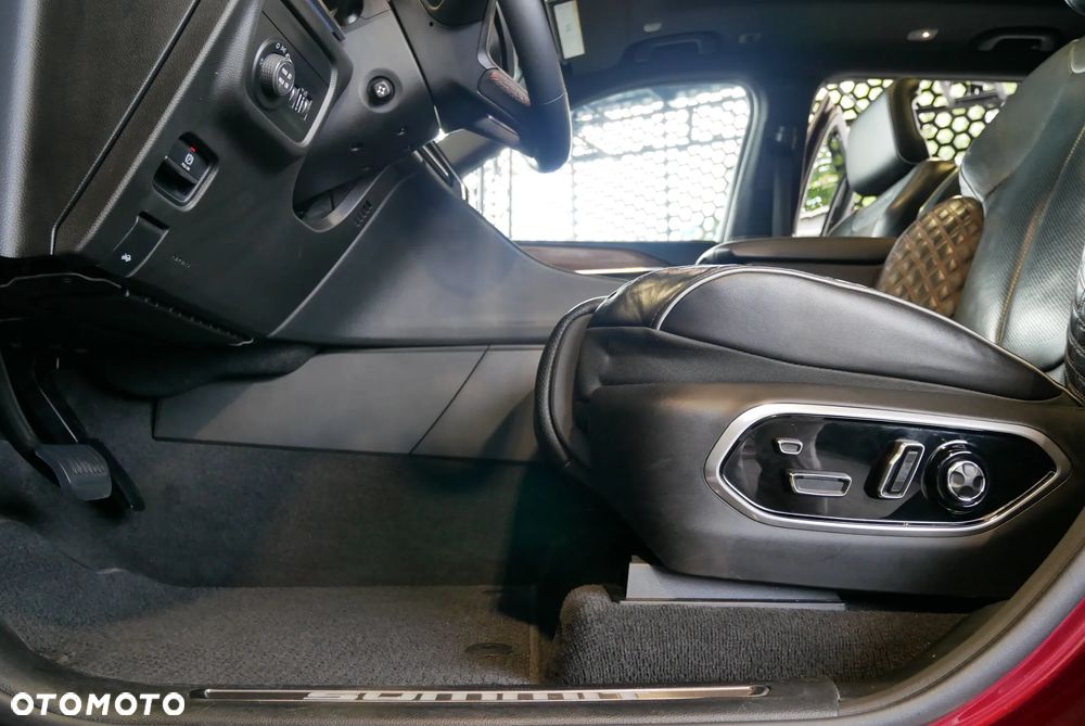 Jeep Grand Cherokee 3.6 V6 Summit - 22
