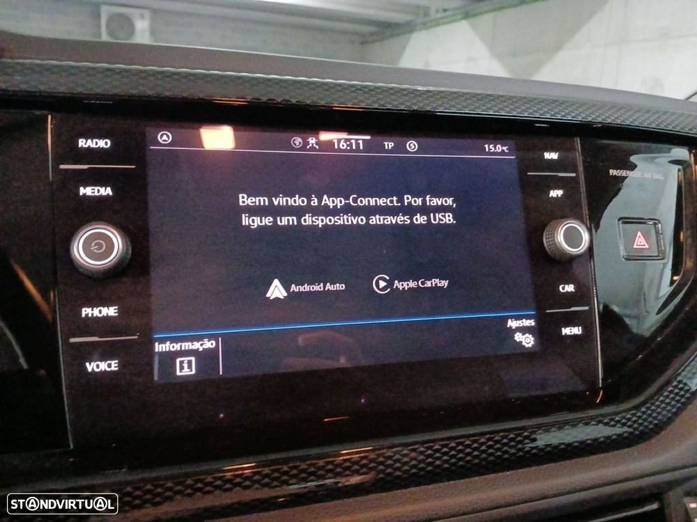 VW Polo 1.0 TSI Urban DSG - 12