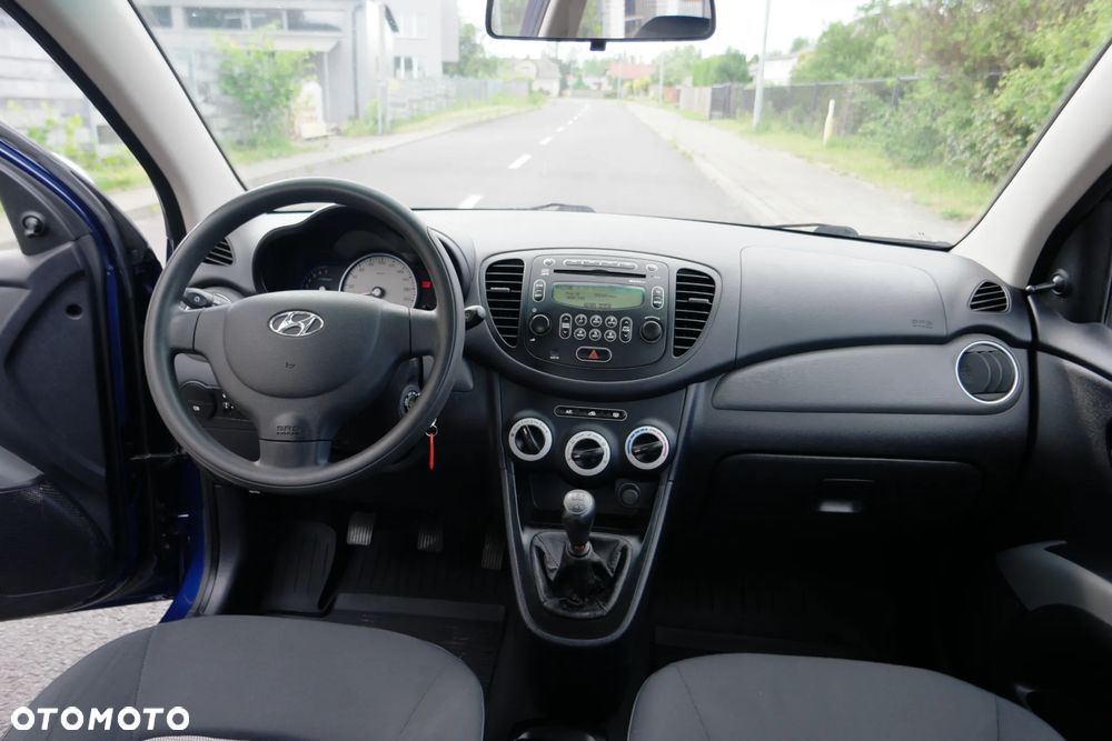Hyundai i10 - 25