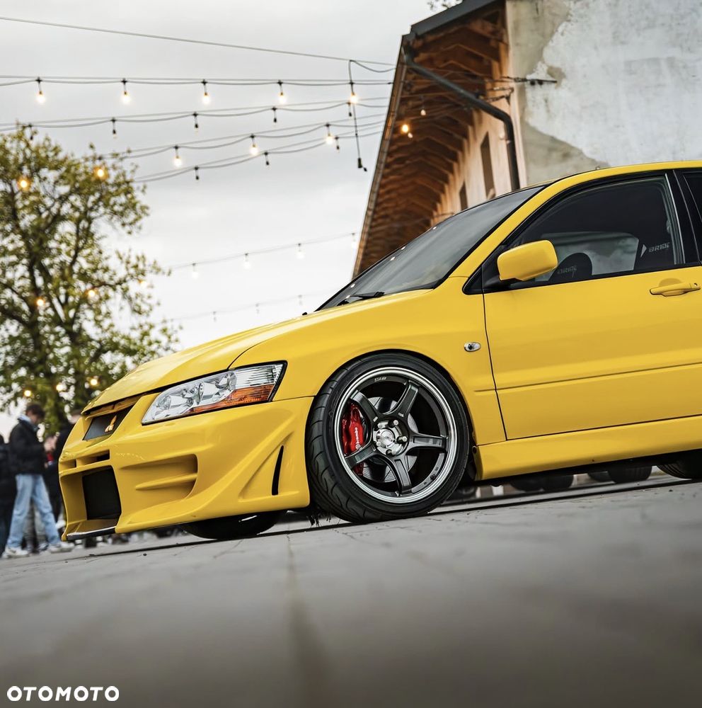 Mitsubishi Lancer Evolution - 7