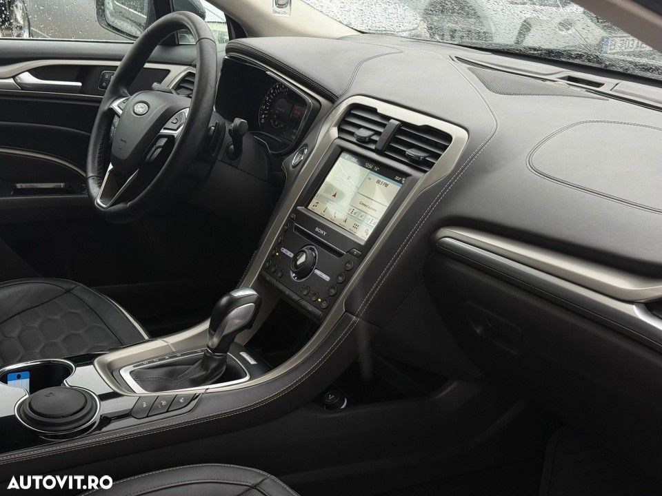 Ford Mondeo - 18