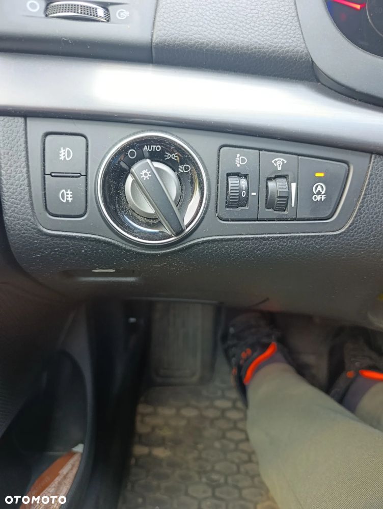 Hyundai i40 1.7 CRDi Comfort DCT - 12