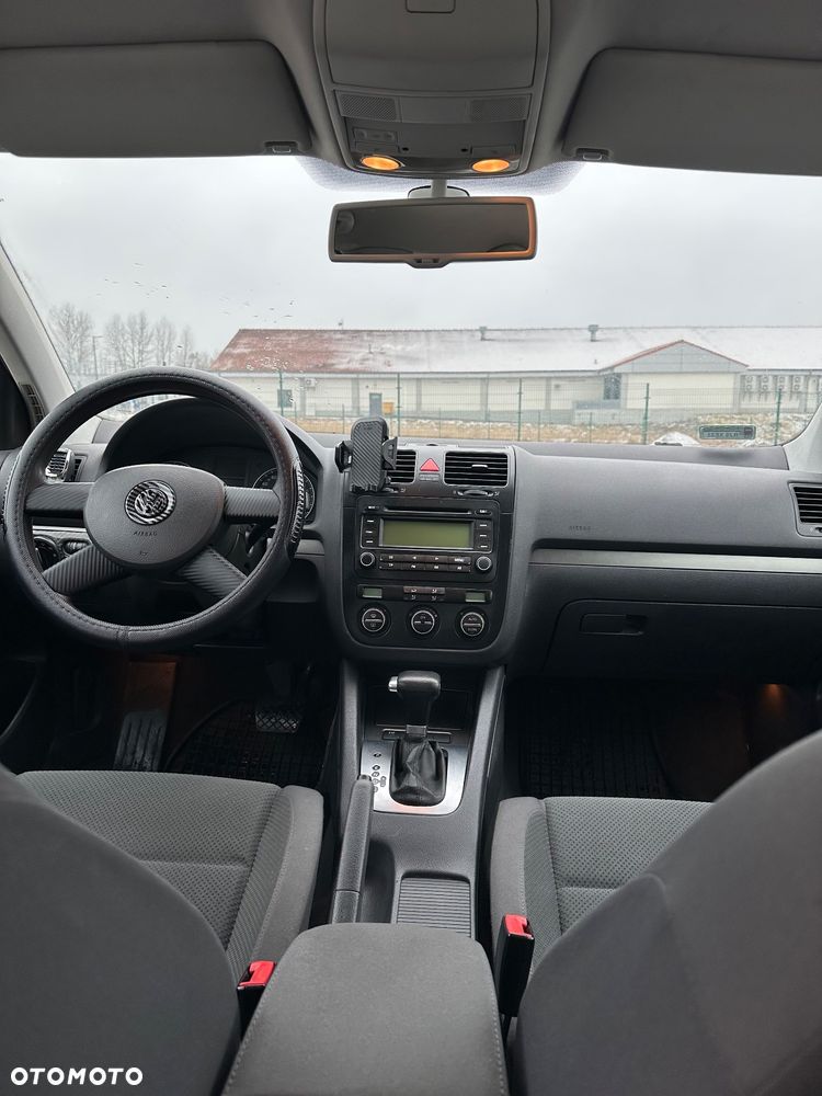 Volkswagen Golf 2.0 FSI Automatik Comfortline - 9