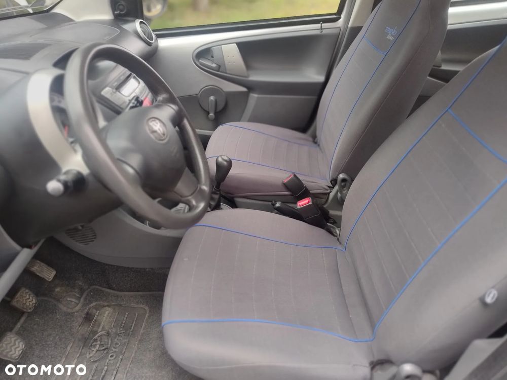 Toyota Aygo 1.0 VVT-i Terra EU5 - 7