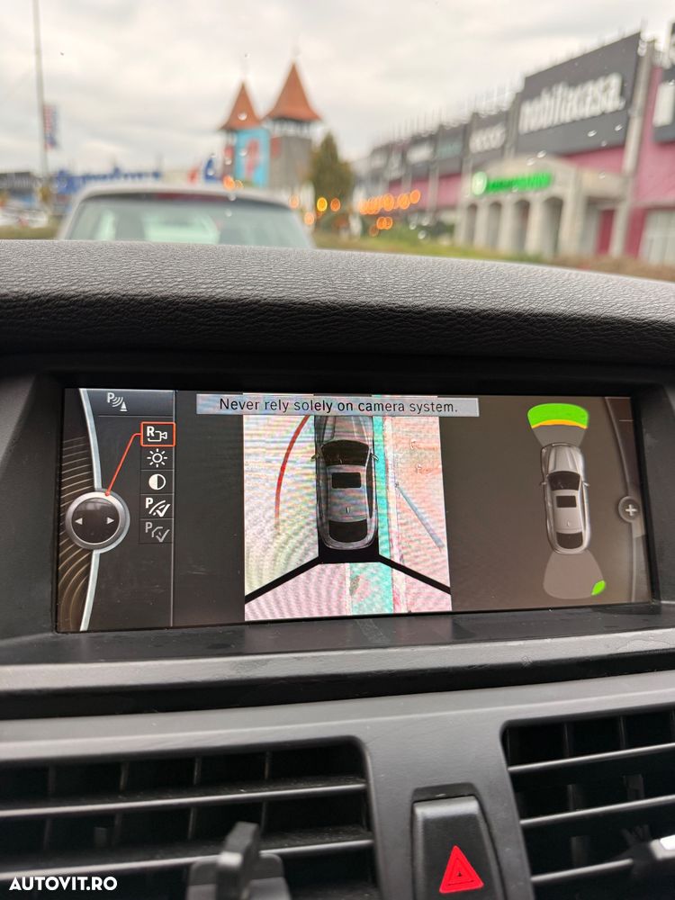 BMW X6 xDrive30d - 11