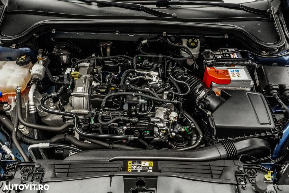 Ford Focus 1.0 EcoBoost Titanium Business - 25