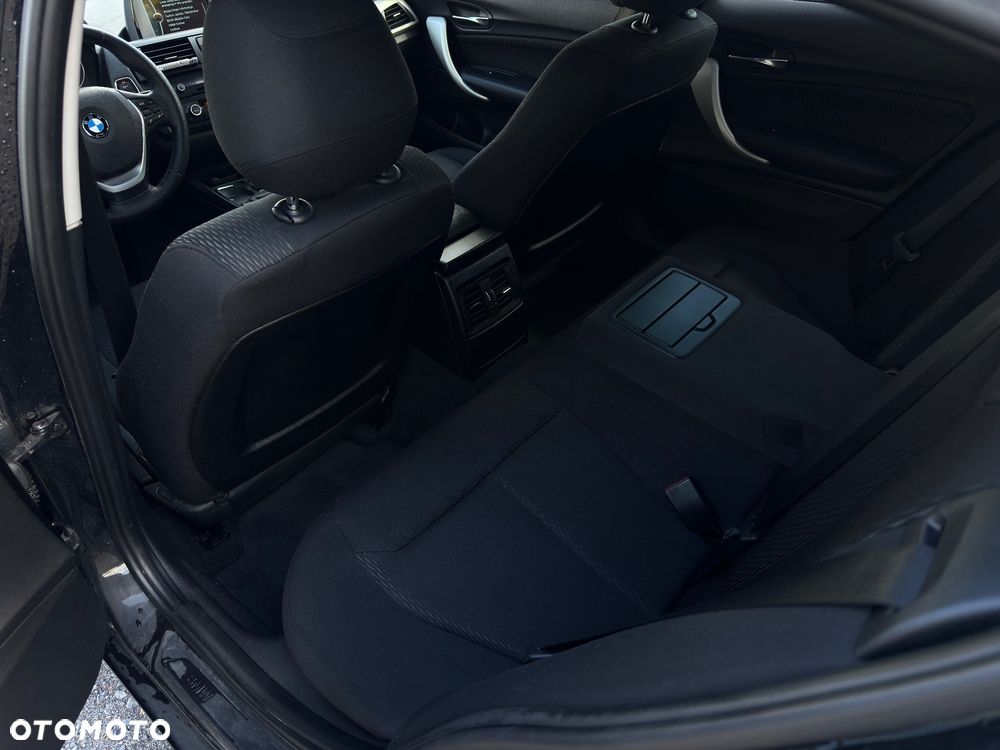 BMW Seria 1 118d xDrive - 9
