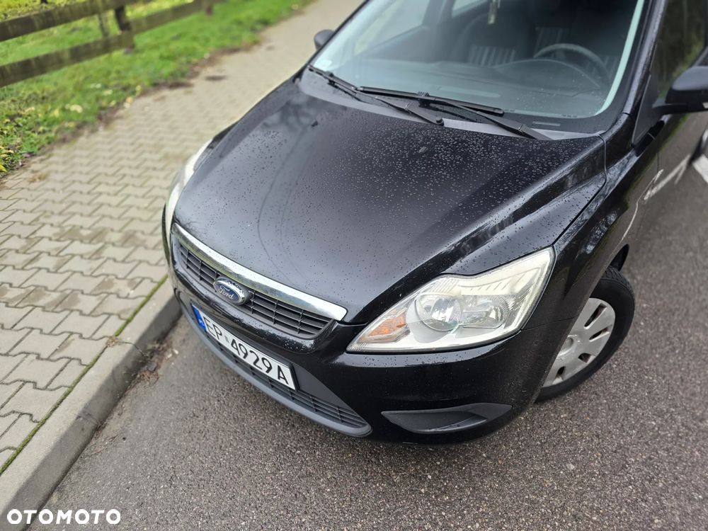 Ford Focus 1.6 Trend - 35