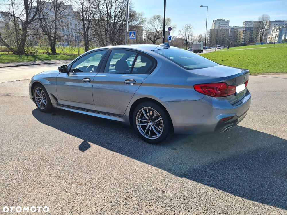 BMW Seria 5 520d xDrive - 4