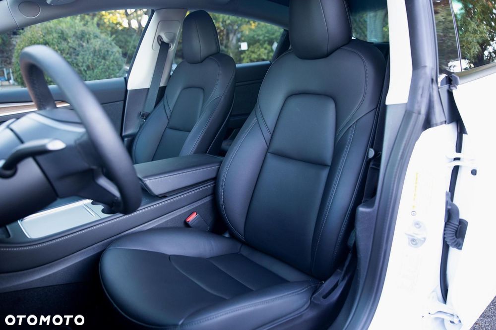Tesla Model 3 Long Range AWD Premium - 12