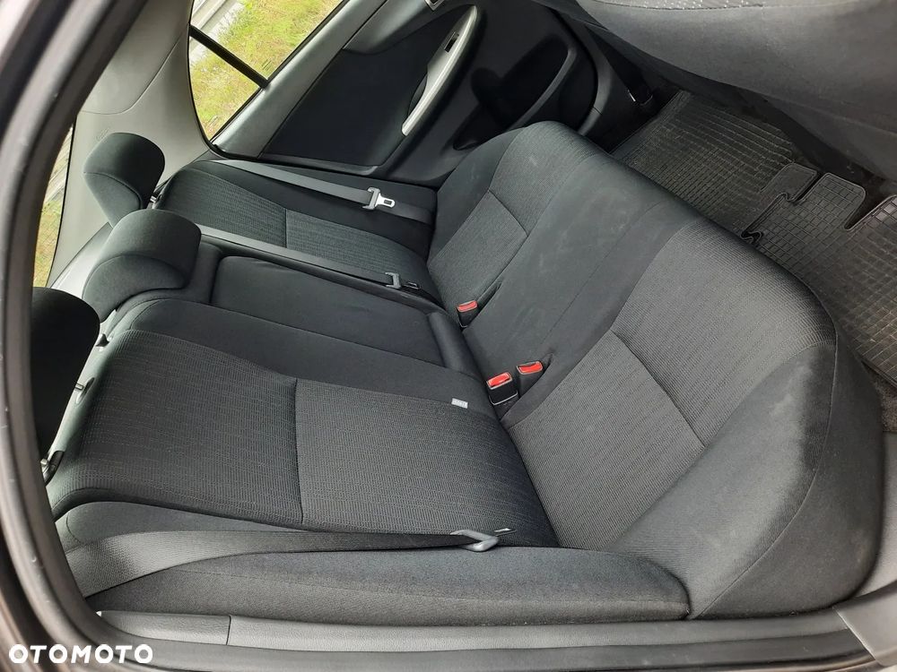 Toyota Corolla 1.6 VVT-i Premium - 21