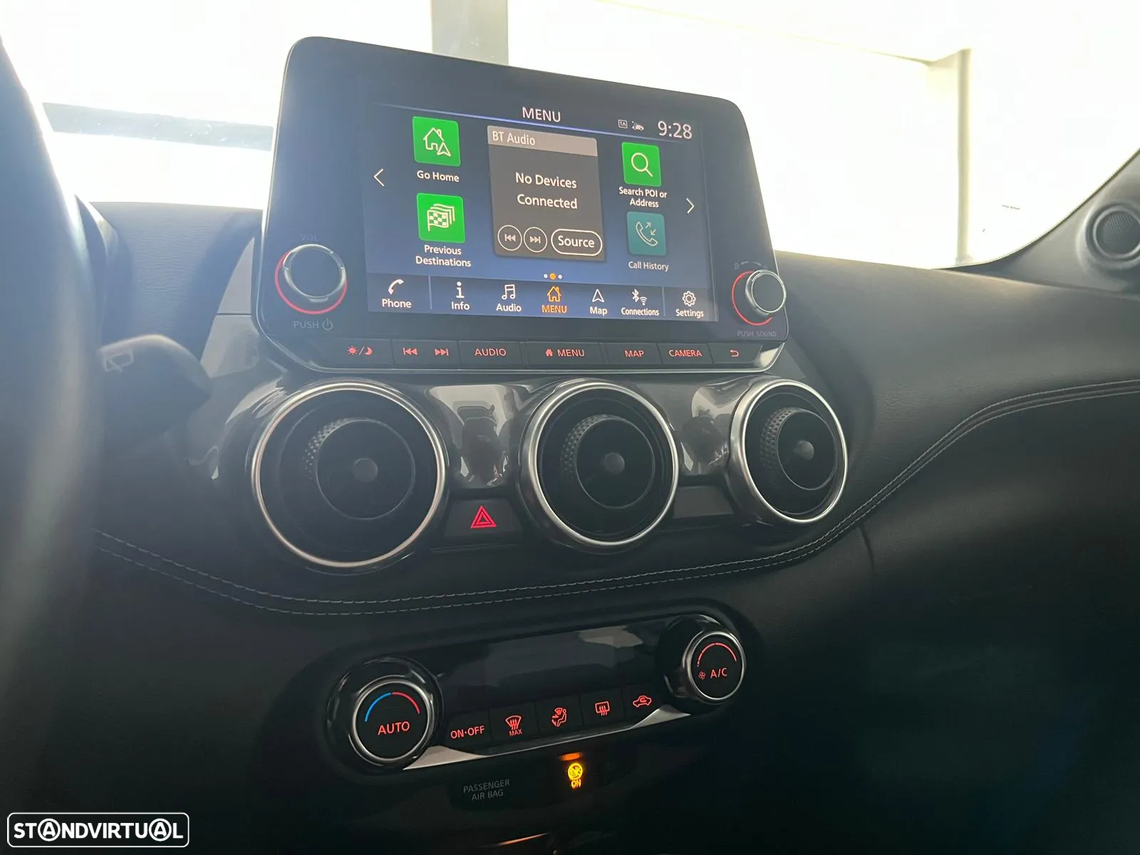 Nissan Juke 1.0 DIG-T N-Connecta DCT - 19
