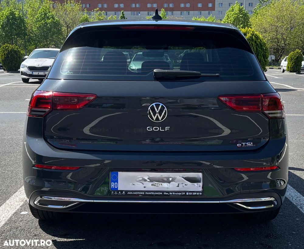 Volkswagen Golf - 5
