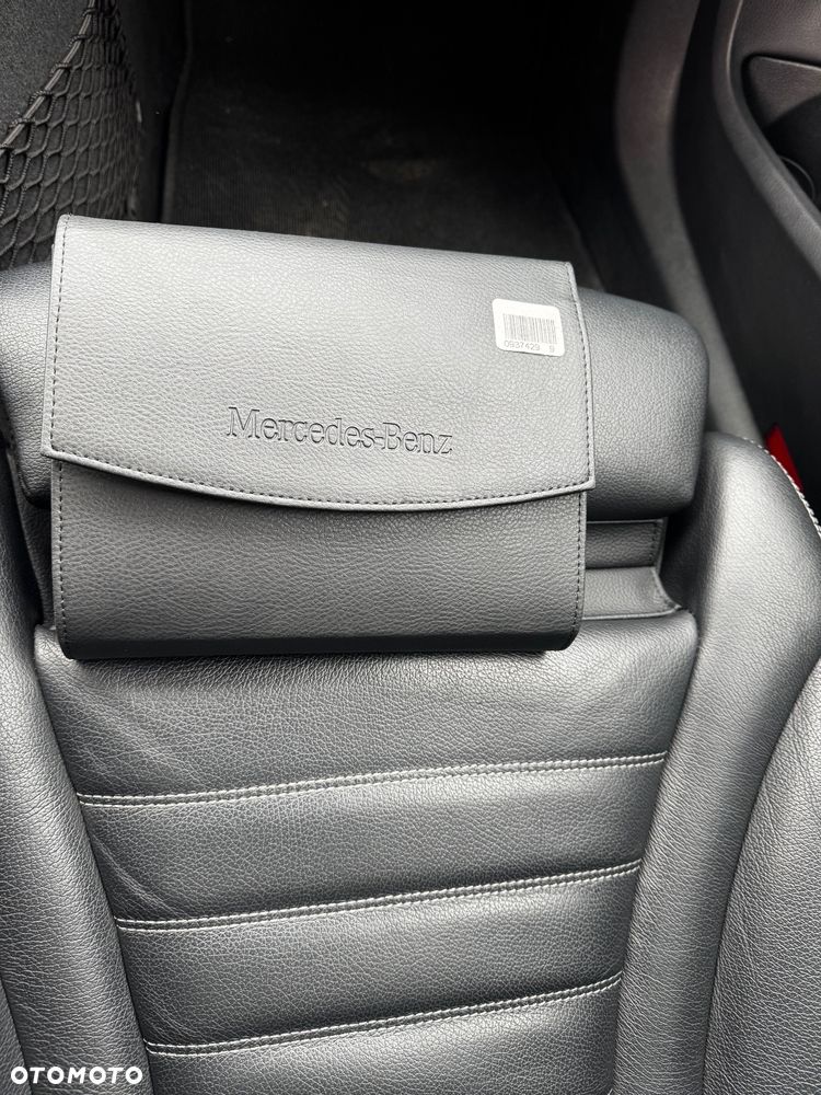 Mercedes-Benz Klasa C 220 CDI DPF Automatik Avantgarde - 32