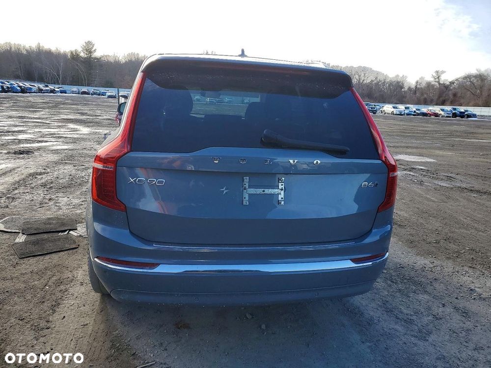 Volvo XC 90 - 6