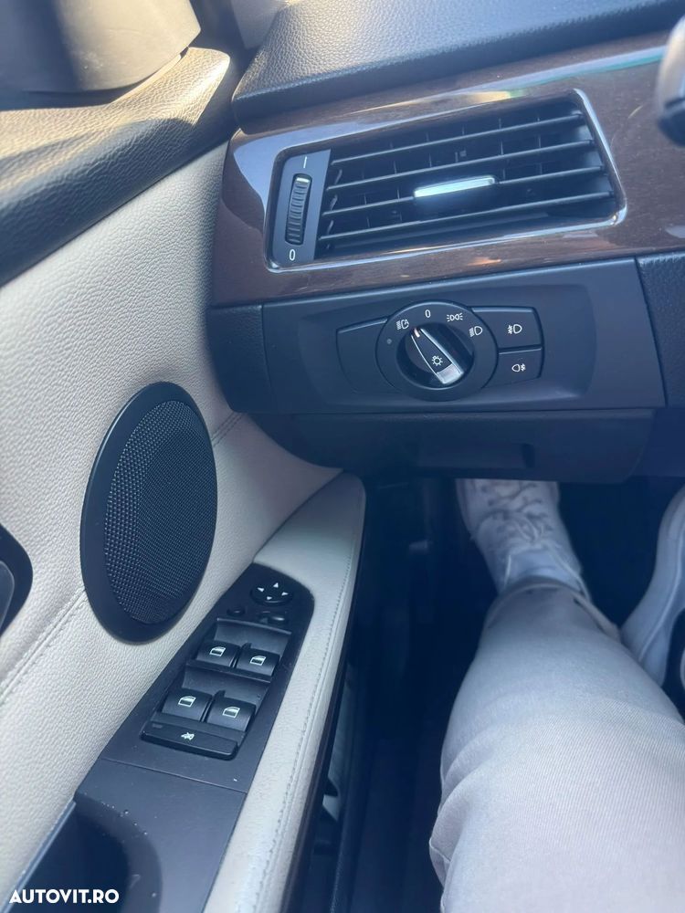 BMW Seria 3 318i Aut. - 16