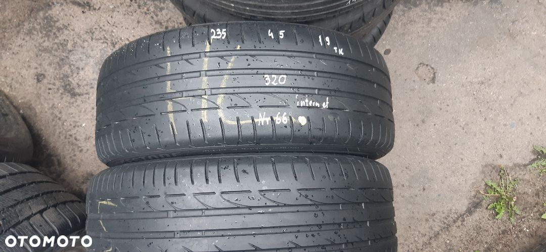 Bridgestone 235/45/19 nr 66 - 1