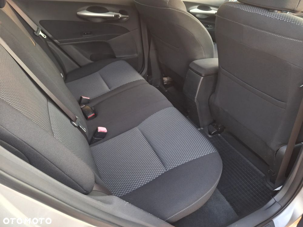 Toyota Auris 1.6 Executive - 20