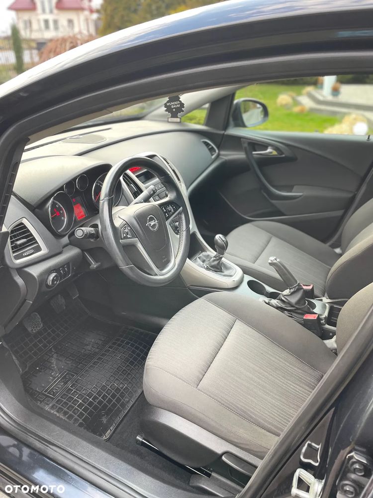 Opel Astra 1.4 T Enjoy - 6