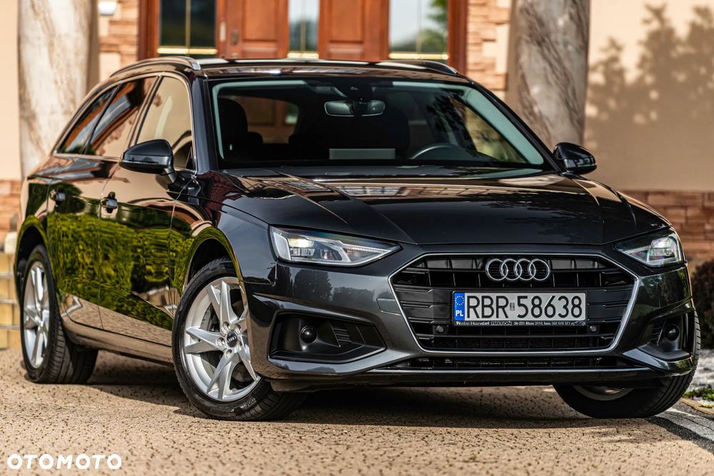 Audi A4 Avant 2.0 TDI ultra S tronic design - 12