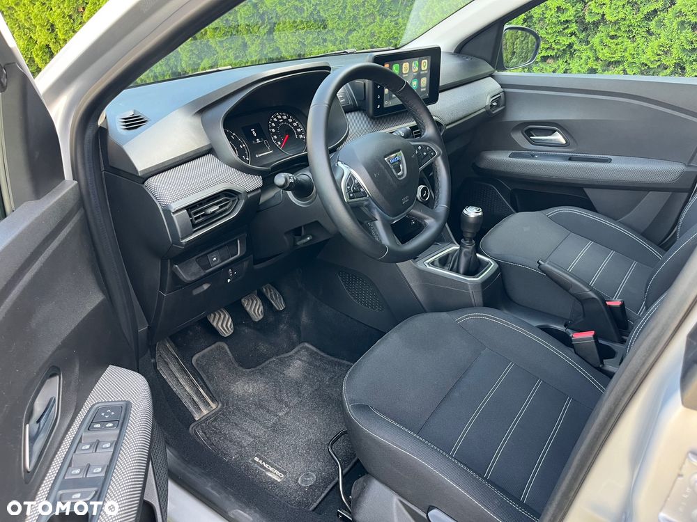 Dacia Sandero - 10