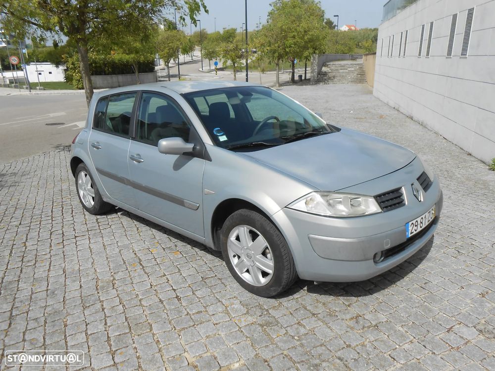 Renault Mégane 1.5 dCi Confort Dynamique - 5