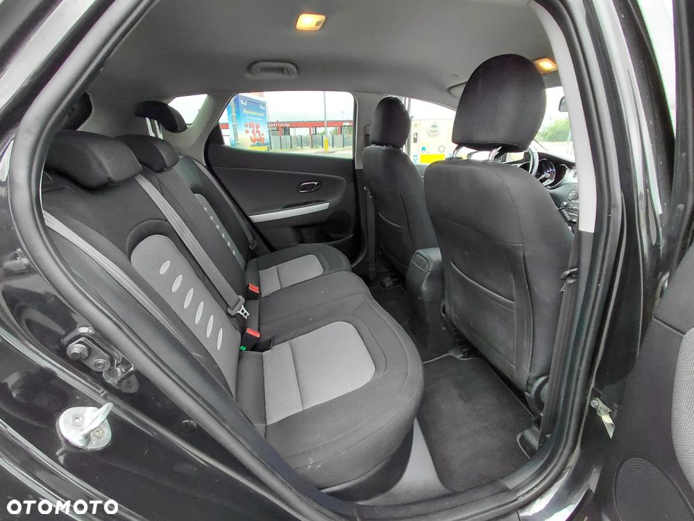 Kia Ceed 1.6 CRDi L - 21