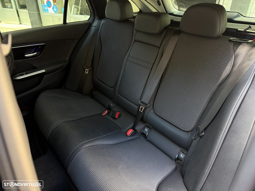Mercedes-Benz C 200 d Avantgarde - 15