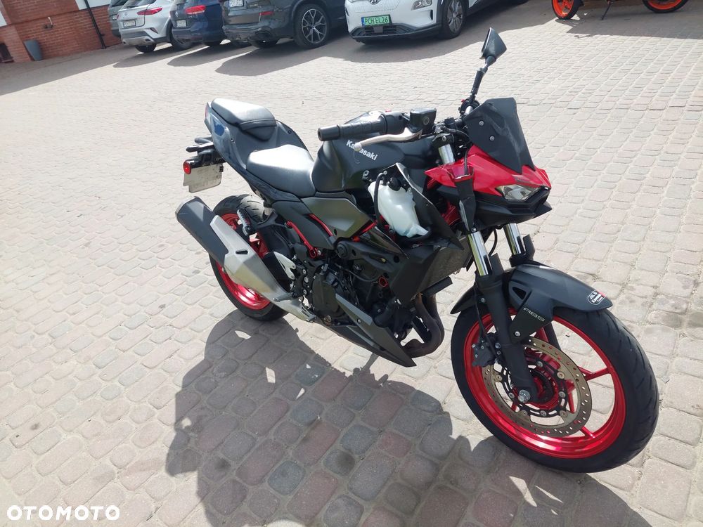 Kawasaki Z - 7