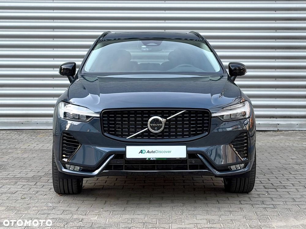Volvo XC 60 B5 B AWD Ultimate Dark - 8