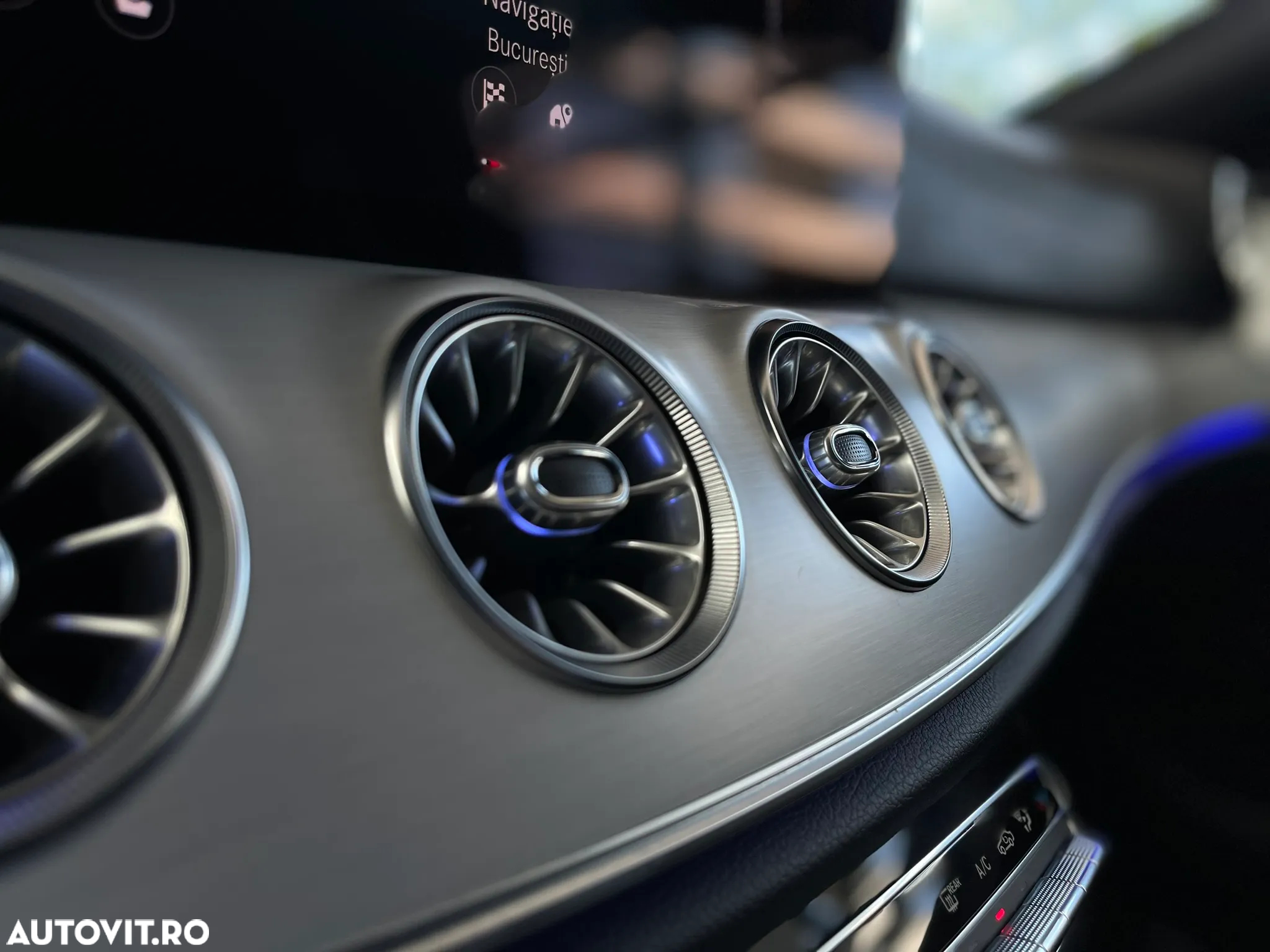 Mercedes-Benz CLS 400 d 4Matic 9G-TRONIC AMG Line - 12