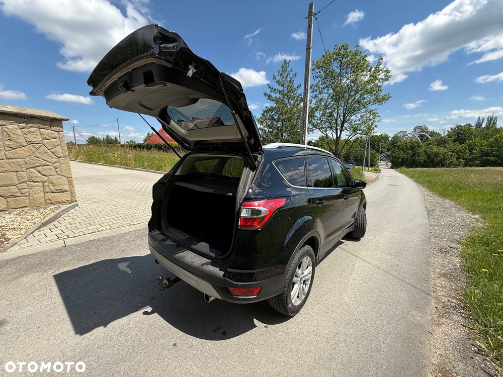 Ford Kuga - 11
