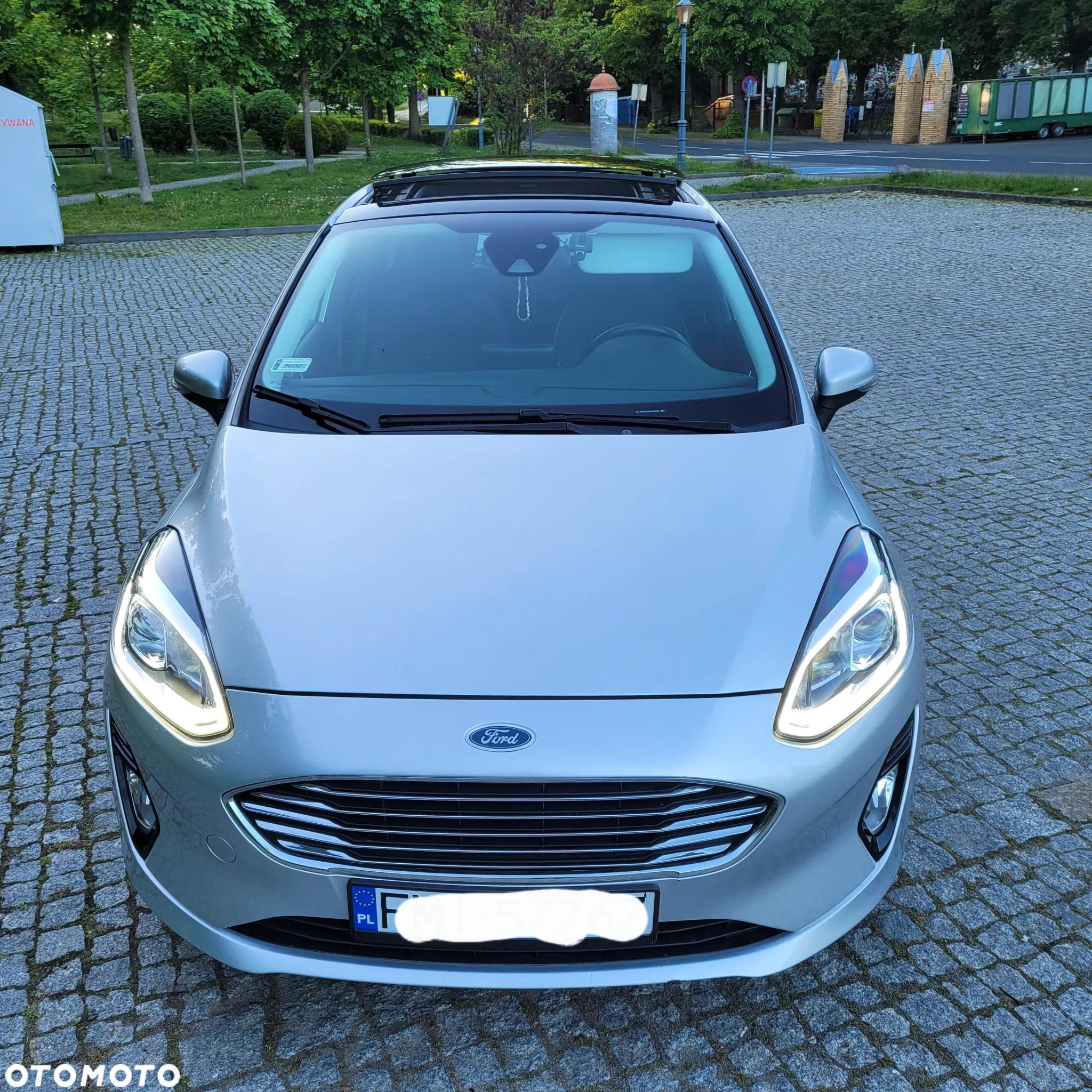 Ford Fiesta - 10