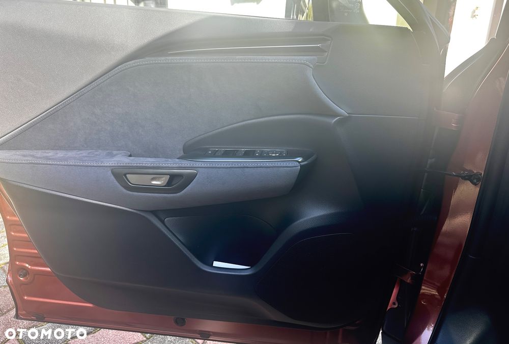 Lexus LBX 1.5 Hybrid Cool - 6