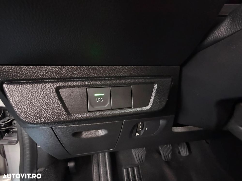 Dacia Logan ECO-G 100 MT6 Journey+ - 12