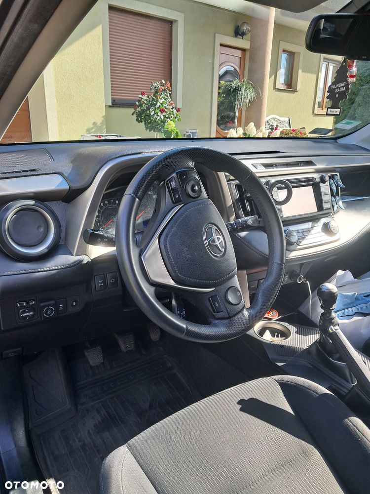 Toyota RAV4 - 14